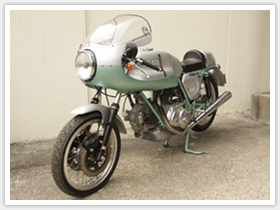 ドゥカティ 750SS